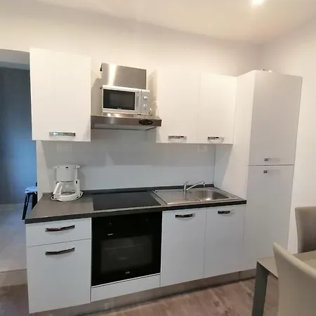 Apartman Adriatic 2 Kaštela Zewnętrze zdjęcie