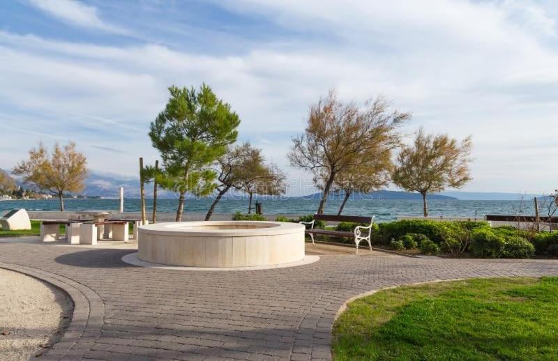 Adriatic 2 *