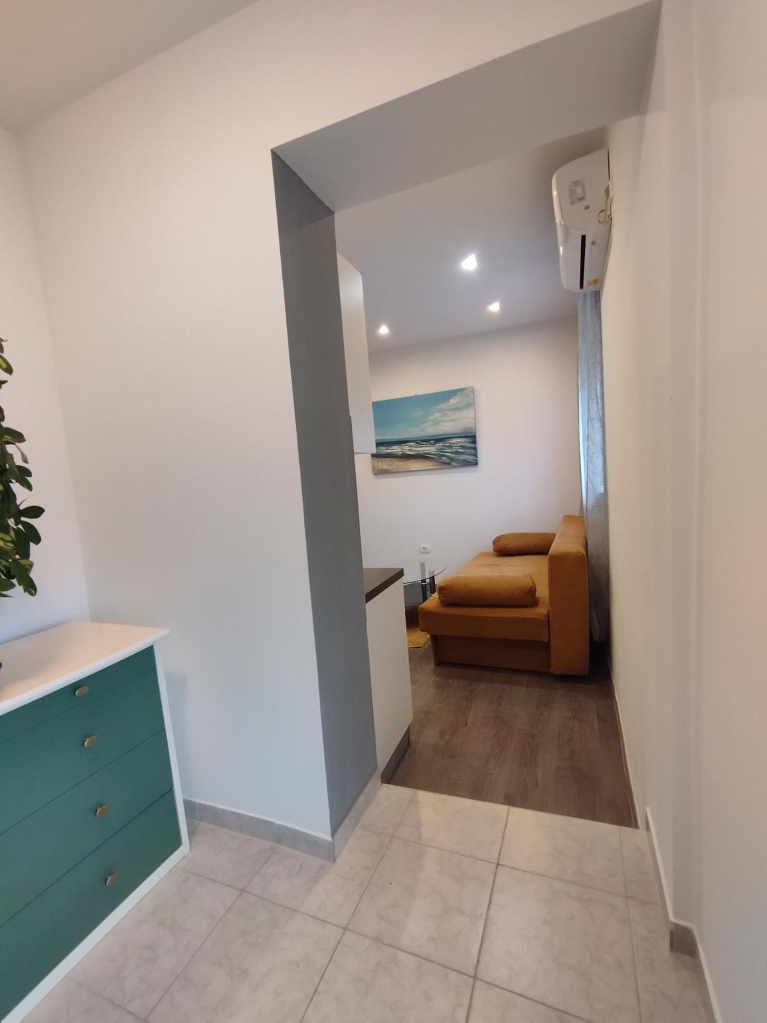 Apartment Adriatic 2 *