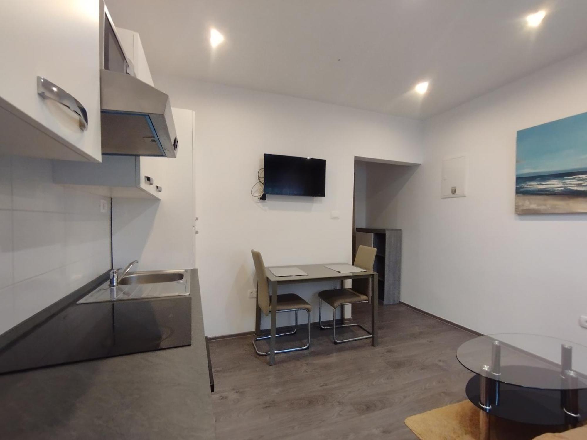 Apartment Adriatic 2 *
